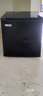 ELANPRO Mini fridge