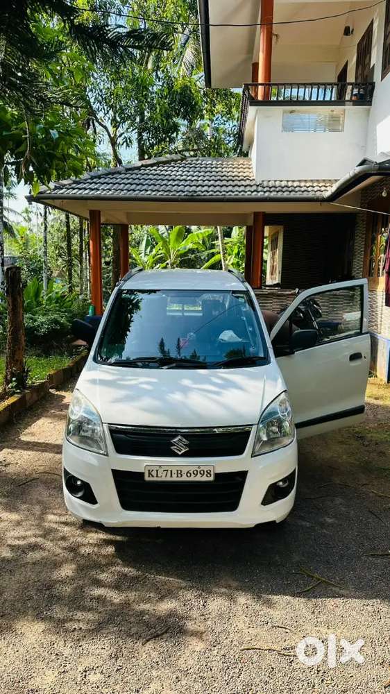 Maruti Suzuki Wagon R 2015 Petrol Well Maintained