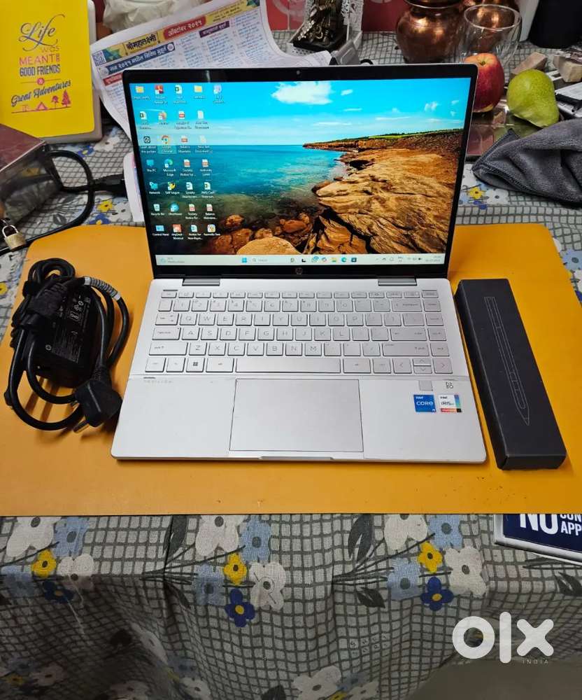HP Pavilion x360 2-in-1 Laptop 14-ek1xxx