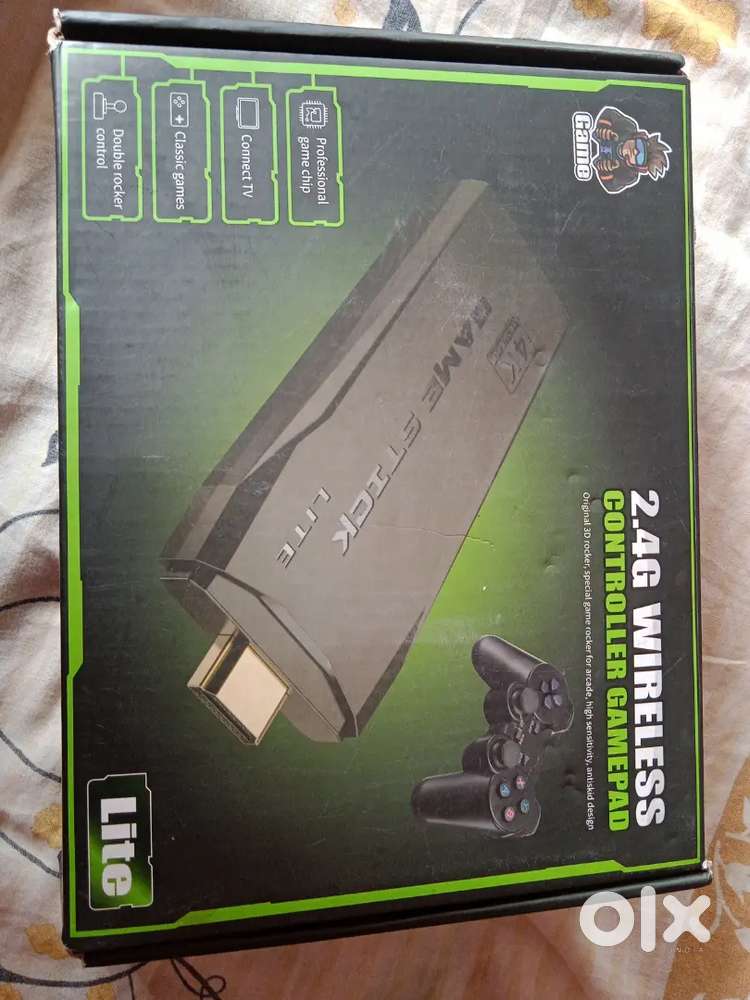 2.4G WITELESS CONTROLLER GAMEPAD