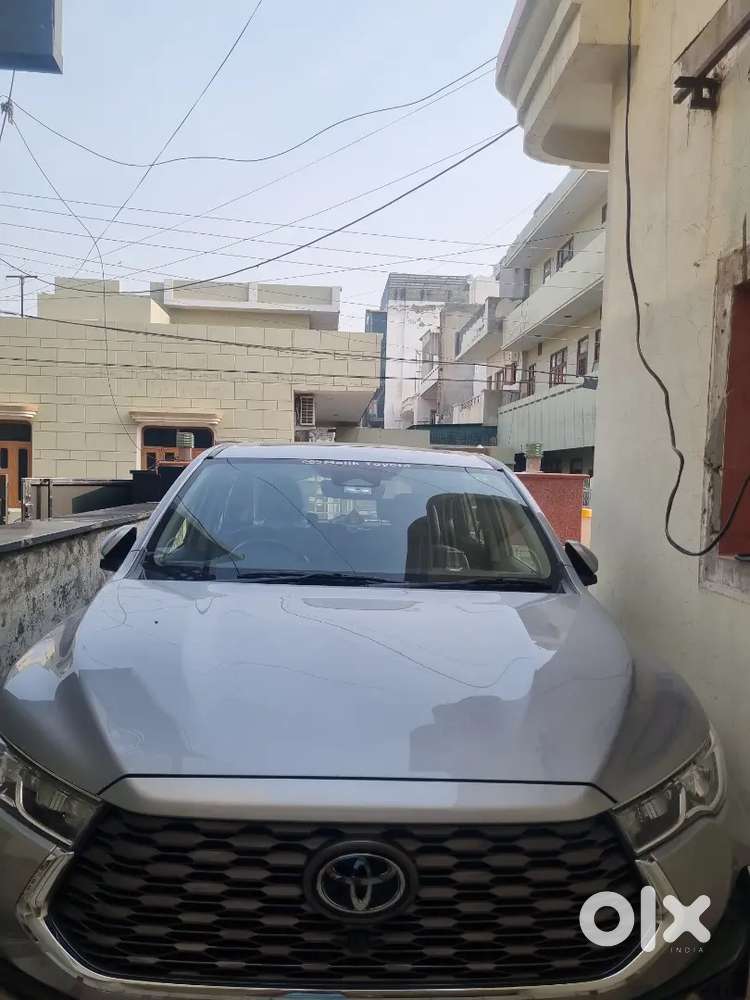 Need a driver for innova hycross automatic