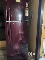 Double door fridge working in good condition