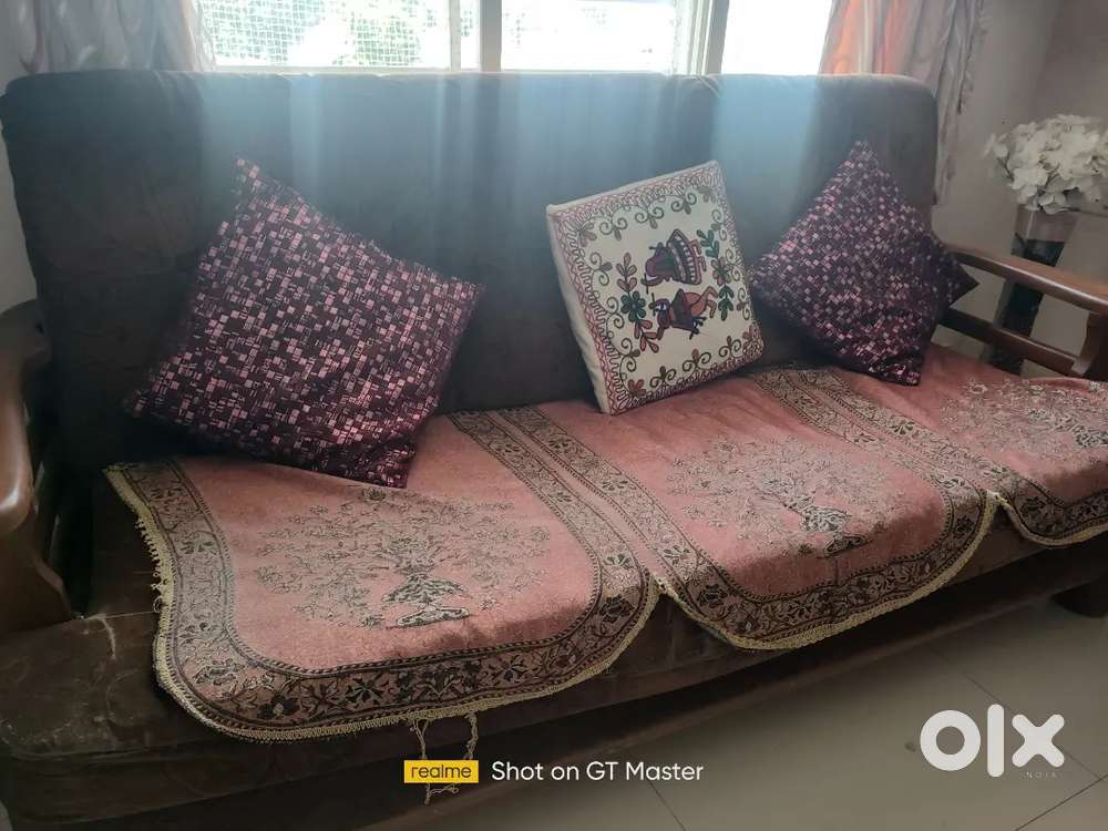Sofa set 5 seater