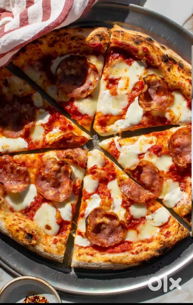 We are looking for pizza delivery person for dominos ⁷