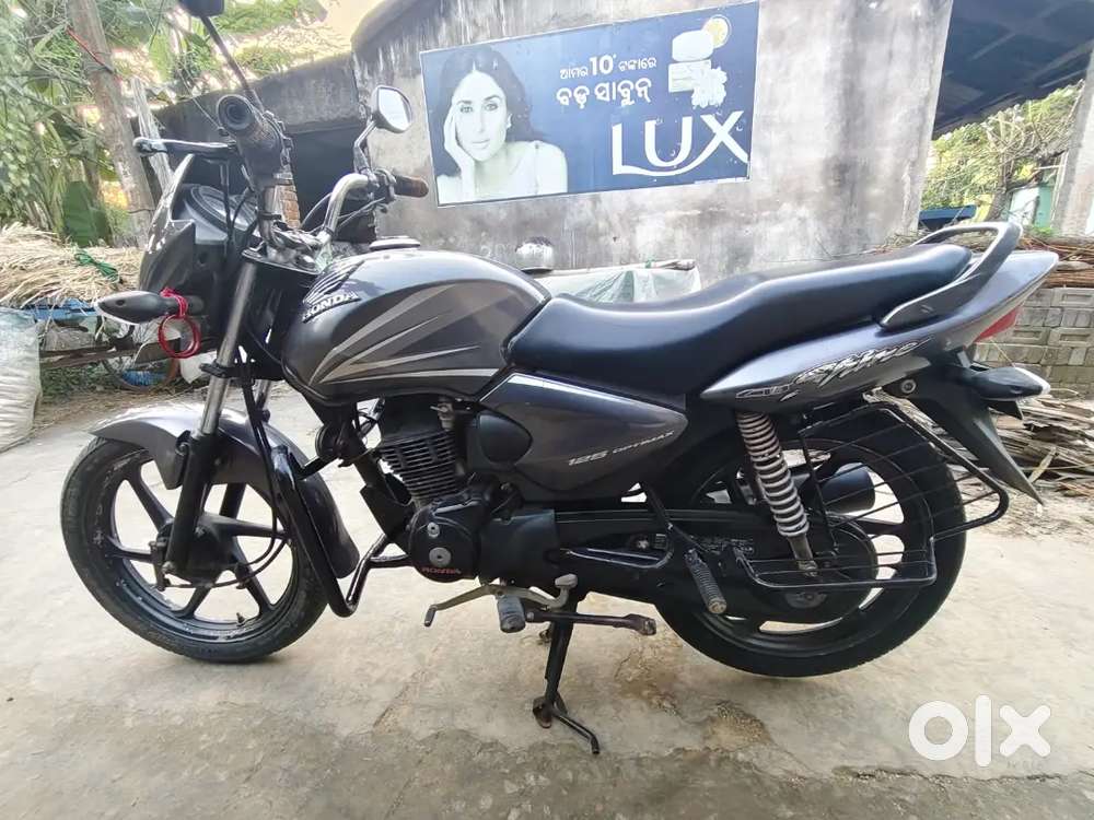 Well maintained Shine 125cc