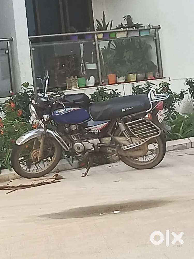 Kawasaki bajaj boxer