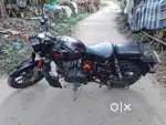 Royal Enfield Classic 350 stealth Black