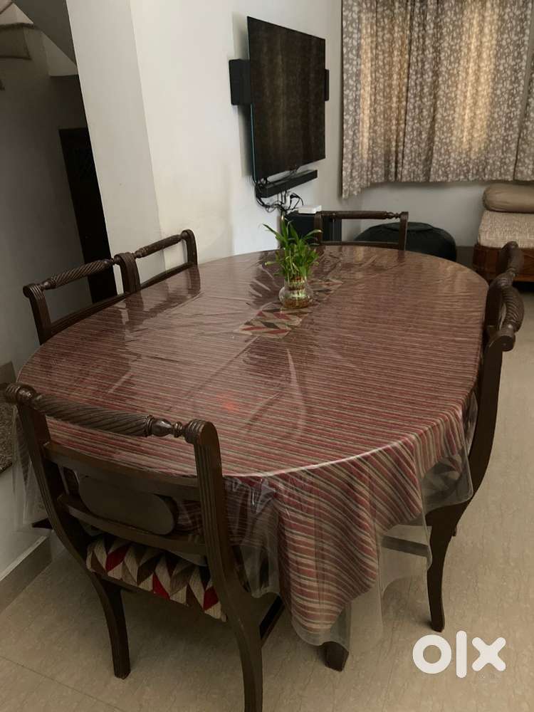 6 seqter dining table