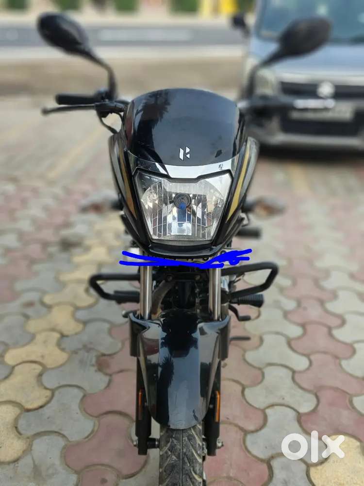 MInt condition Super splendor I3s technology BS6 engine bike.