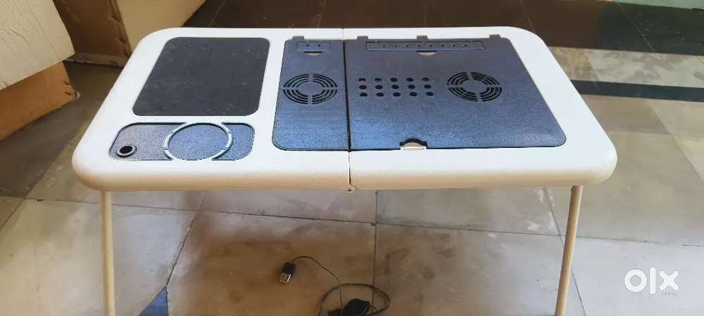 Laptop E Table 2 nos 500 each