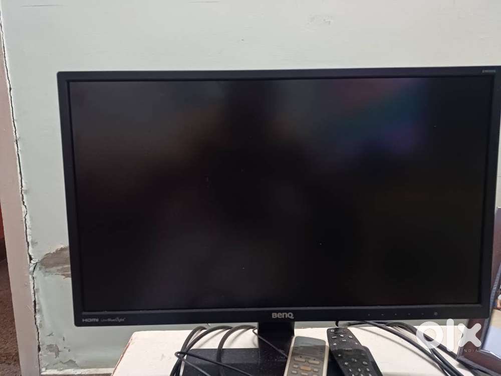 full hd 22inch monitor and computer for sale