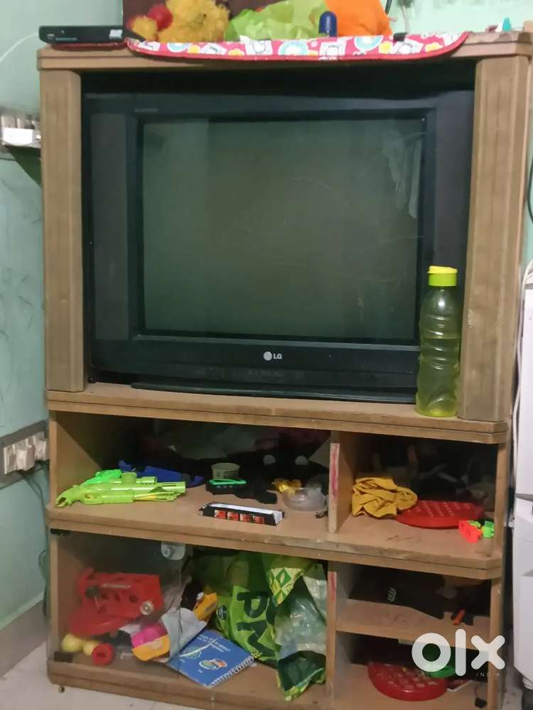 LG tv  and stand