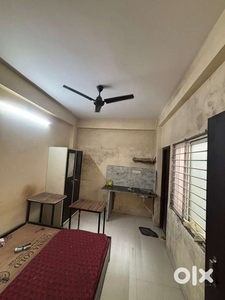 1RK INDIPENDENT ROOM AVAILABLE FOR RENT BOYS AND GIRLS
