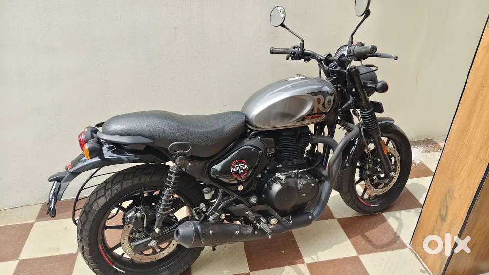 Well maintained All company service no accident history