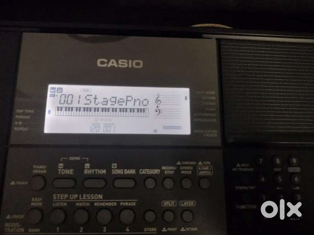 Casio piano ctx 870 in
