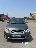 Toyota Innova 2012 Diesel Well Maintained
