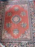 Florence carpet in good condition