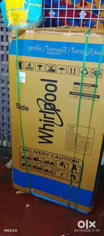 Whoolpool 184 lit fridge