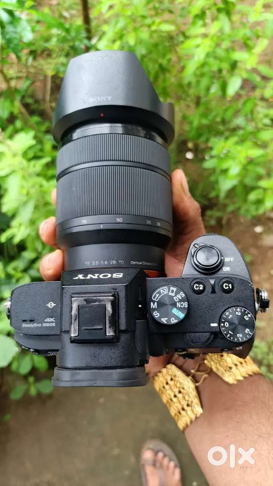 Sony A7 M3 body & kit lens