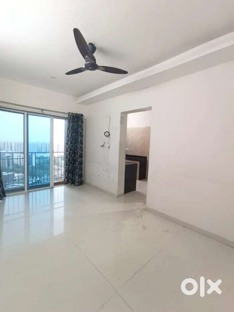 1 BHK LAVISH FLAT FOR RENT