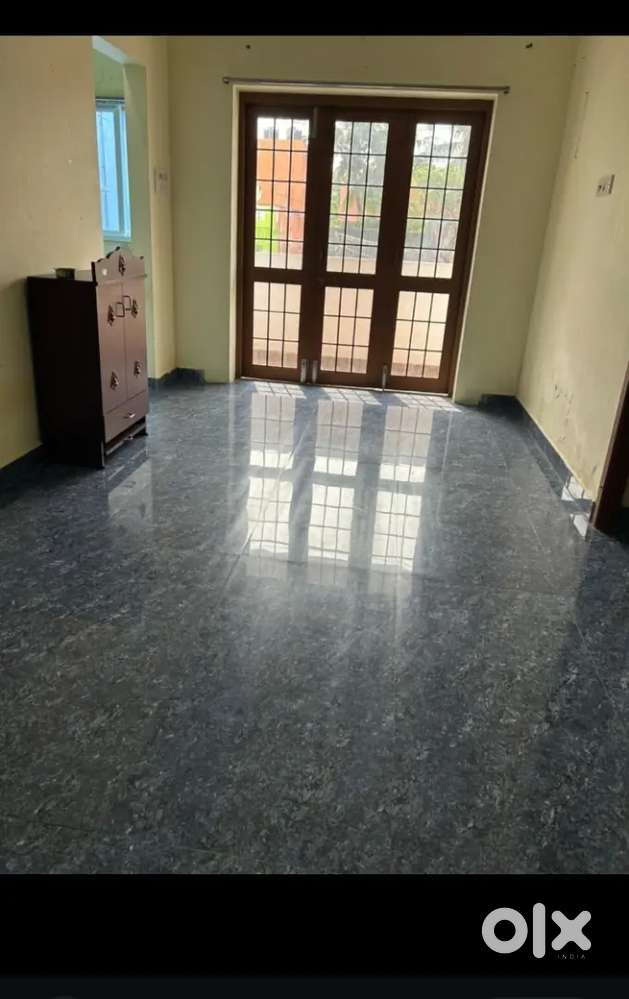 2 BHK apartment for rent PG Girls