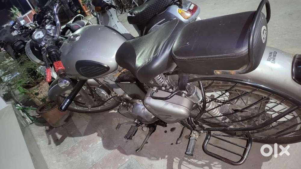 The modified silencer light, horn and steal piep.