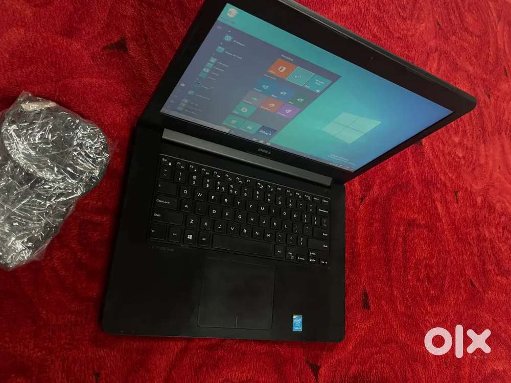 Dell laptop for sell i5 5th generation