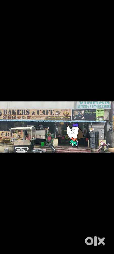 Restaurant tiffins fast foods bakery with equipment