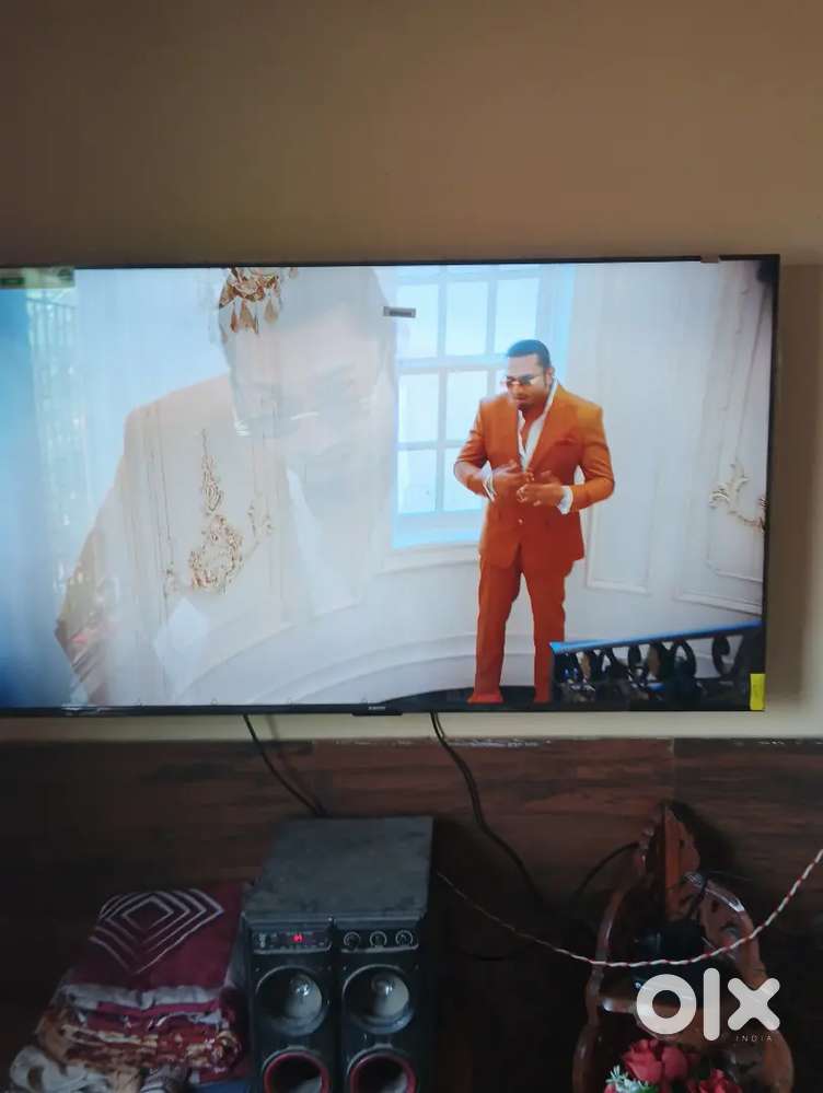 Android LED TV full 4 k only 1 month old