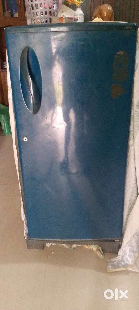 Lg  170 liter Fridge