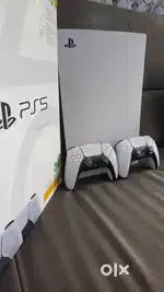 Ps5 disc version with two controllers