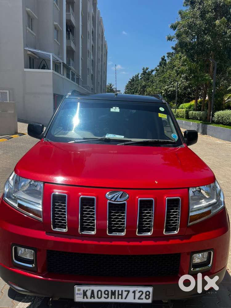 Mahindra TUV 300 2017 Diesel Well Maintained