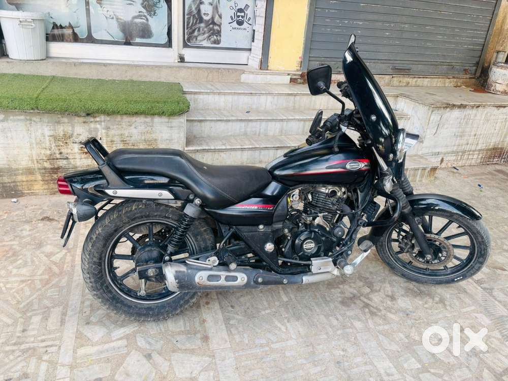 Gadi me koi kaam nhi he