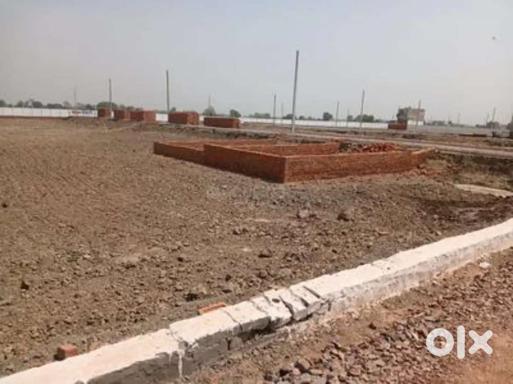 गोरखपुर कर्जहा मार्केट में आवासीय प्लॉट उपलब्घ है