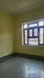 Single room available only for girls