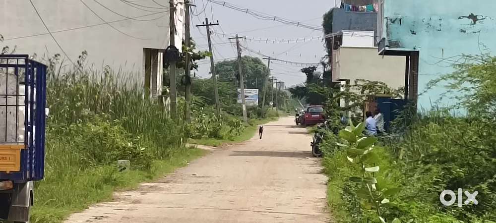 REDHILLS NEAR SOTHUPAAKAM ROAD CMDA APPROVED PLOT FOR SALE.