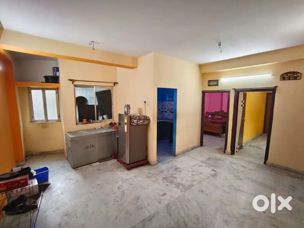 Beautiful 3BHK Semi-Furnished Flat for Sale in Howrah