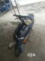 Hero electric cruz 45+ kmhr speed no battery battery price almost 7600