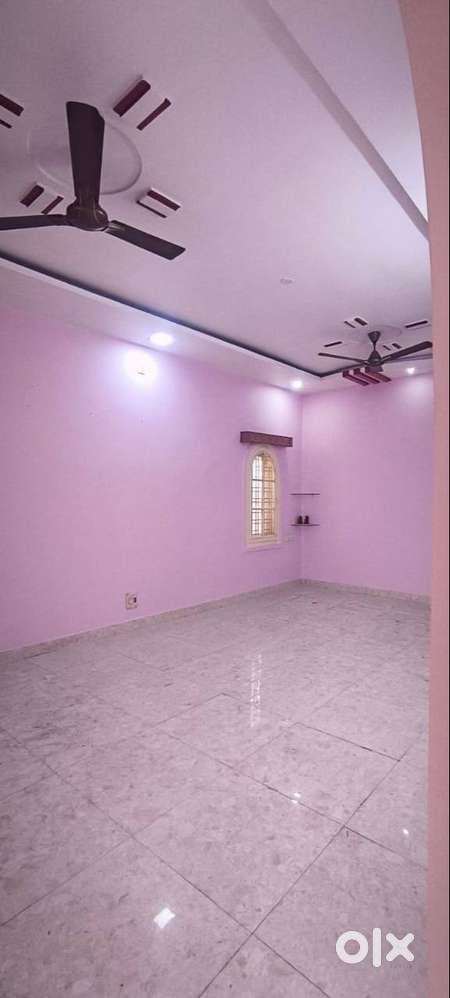 2BHK at DDU Nagar for family