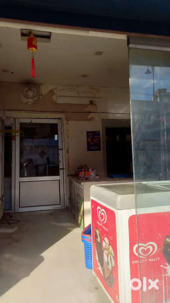 Commercial shop for rent
