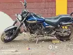 Bajaj avenger 150 street