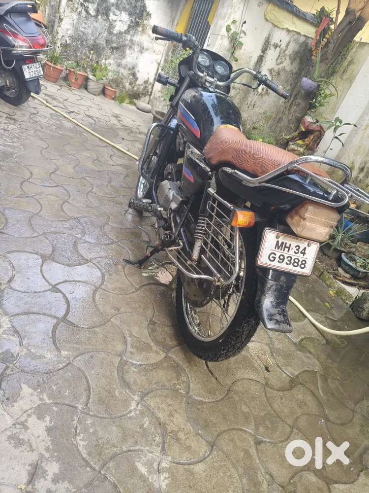 Splendor old model with running condition with new tyre n batter new