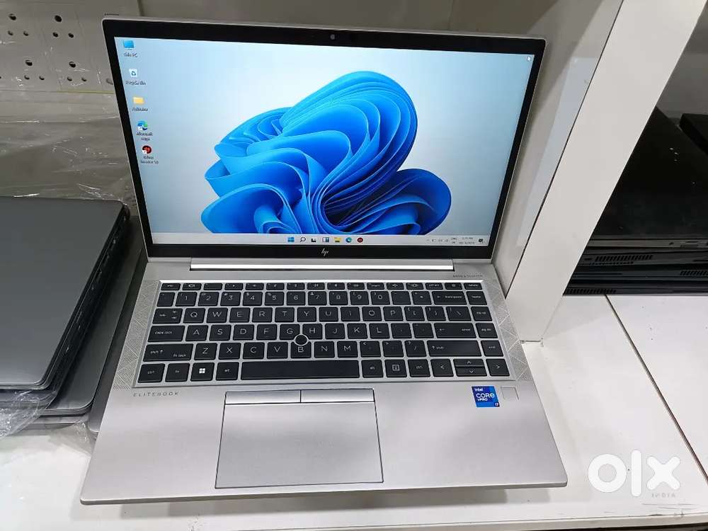 Hp Elite book 840 G8 i7 ,11 th gen , 16gb ram , 256 nvme new condition