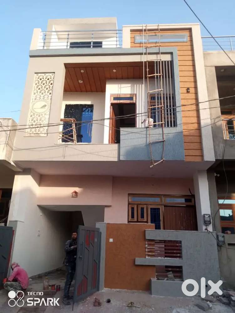 Indipendent 3 bhk villa