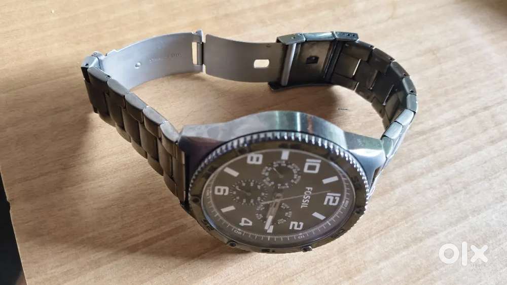 A second hand fossil bq2533 watch at resenable price