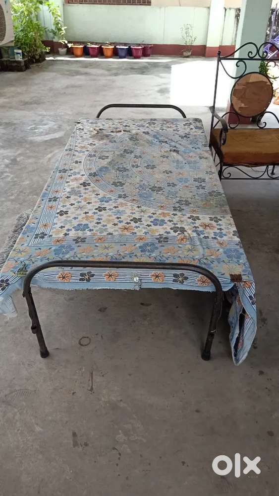 Folding Camp Bed