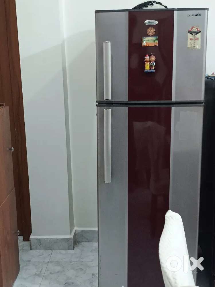 Whirlpool master mind fridge