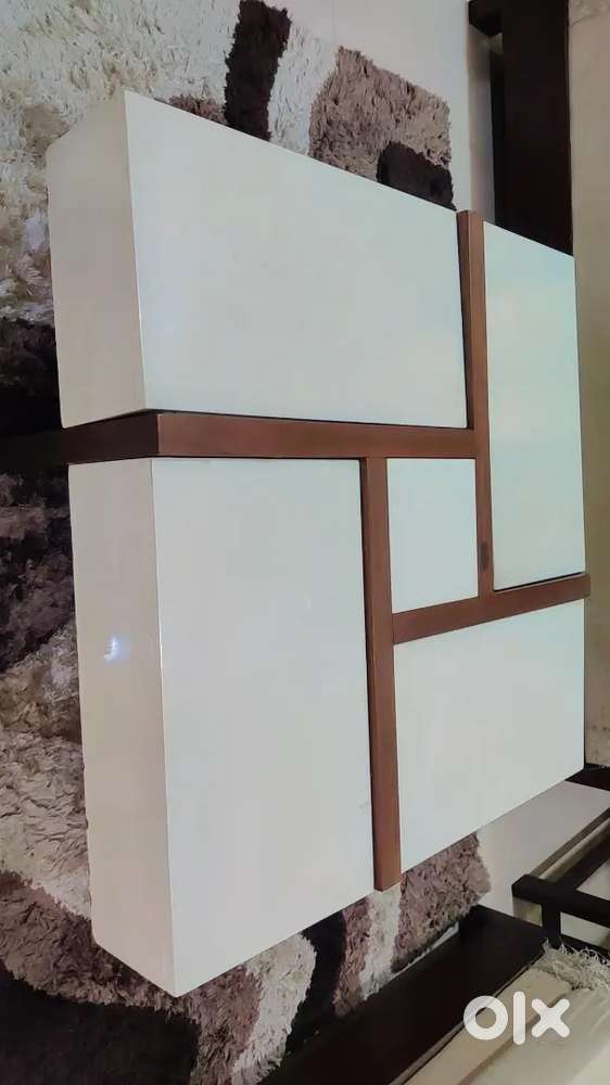 Center table/ Coffee table