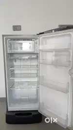 Samsung 183 lts fridge for sale