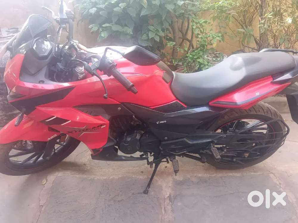 2021 model. Good condition. Second owner. Latest model.